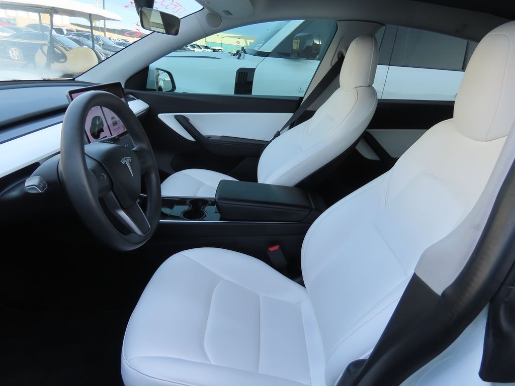 Thumbnail: 2021 Tesla Model Y - 9