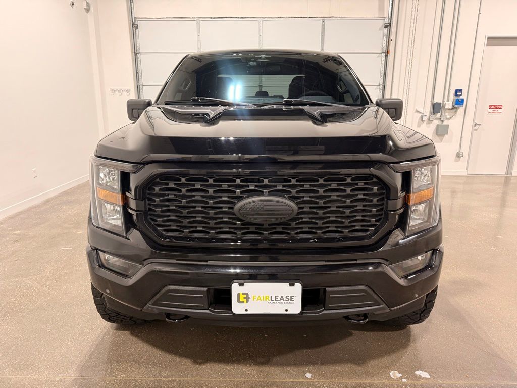 View vehicle photo 2