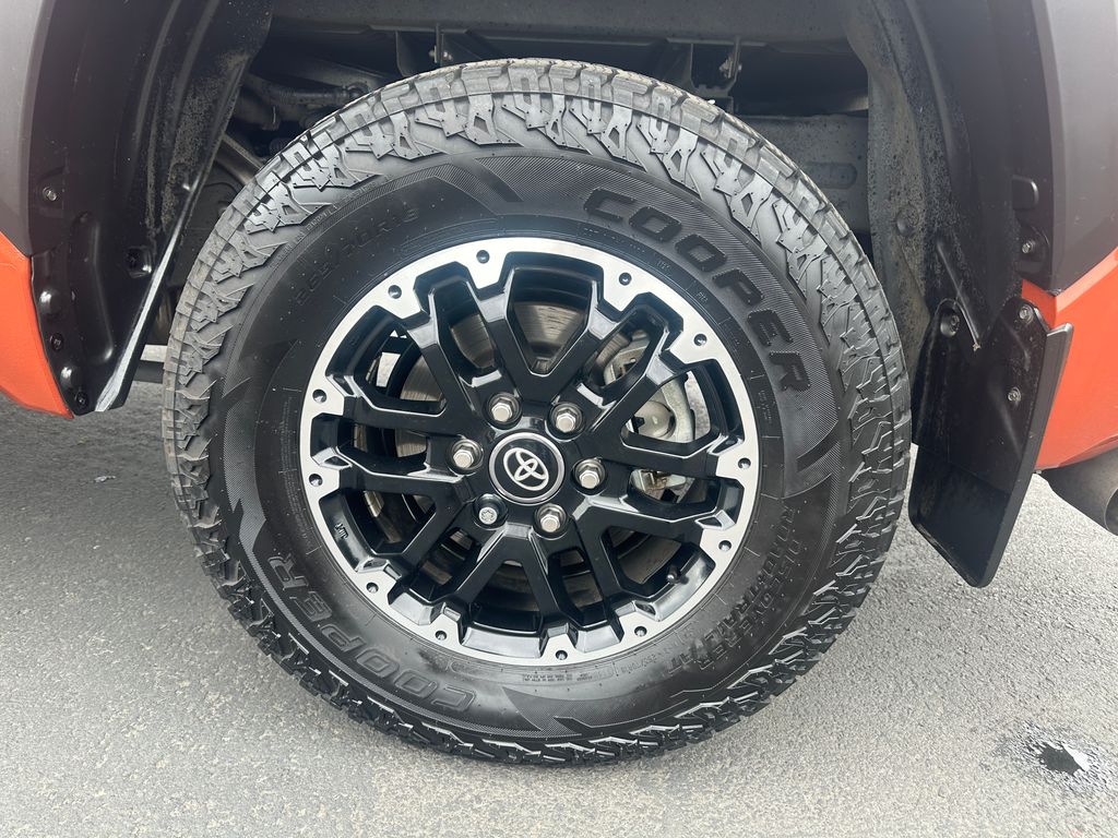 2025 Toyota Tundra SR5