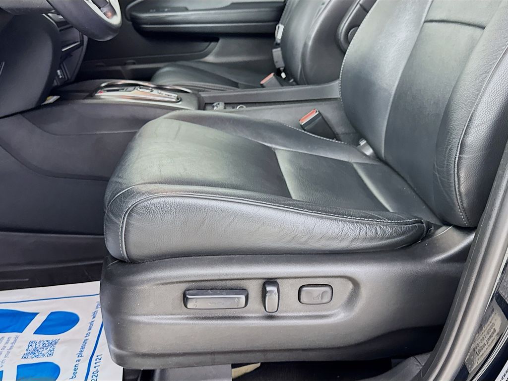 Used Car 2021 Honda Pilot  Special Edition For Sale Under $30,000 In Austin, Texas
