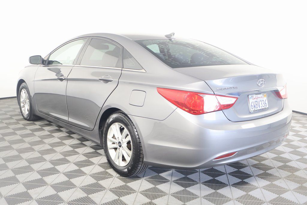 2012 Hyundai Sonata GLS 6