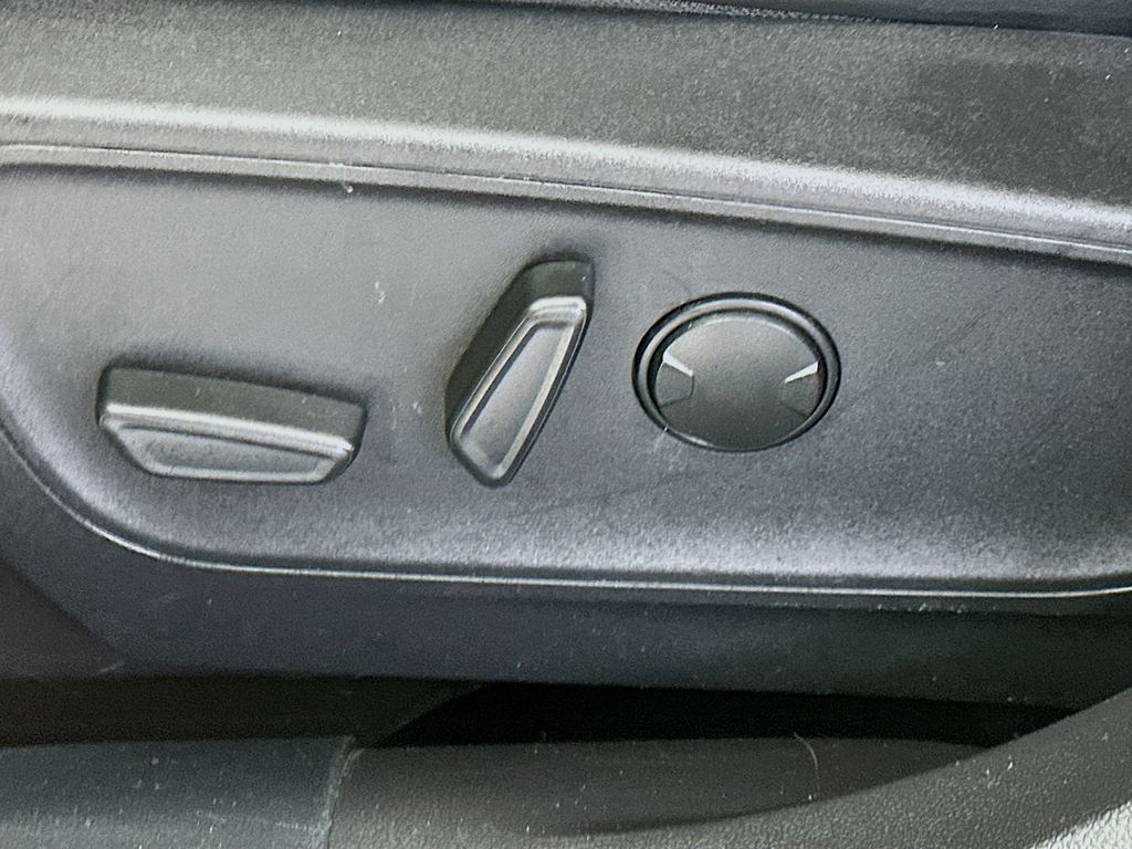 FordEscape21
