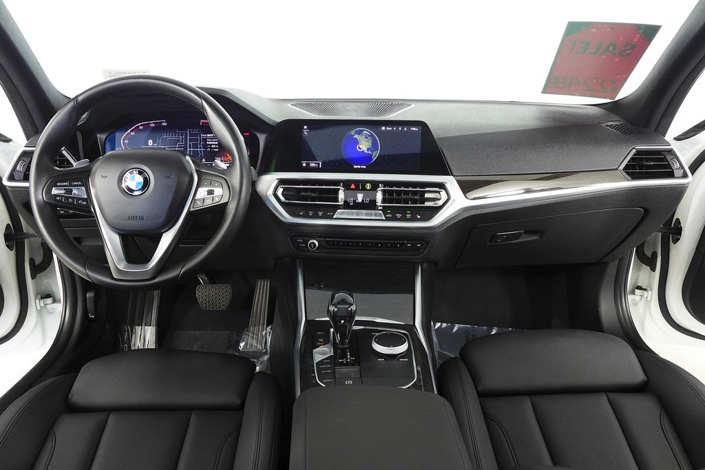 Thumbnail: 2019 BMW 3 Series - 25