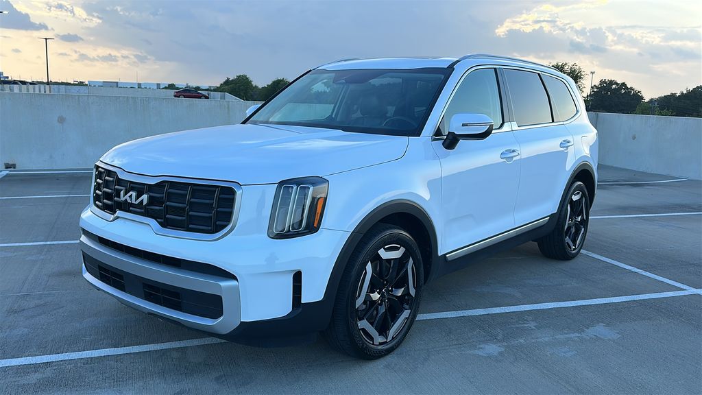 2025 Kia Telluride S White at Legacy Ford
