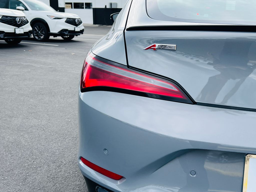 Thumbnail: 2026 Acura Integra - 11