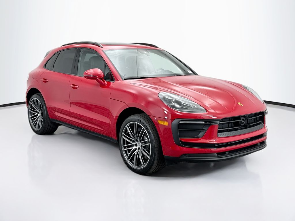 Thumbnail: 2026 Porsche Macan - 9
