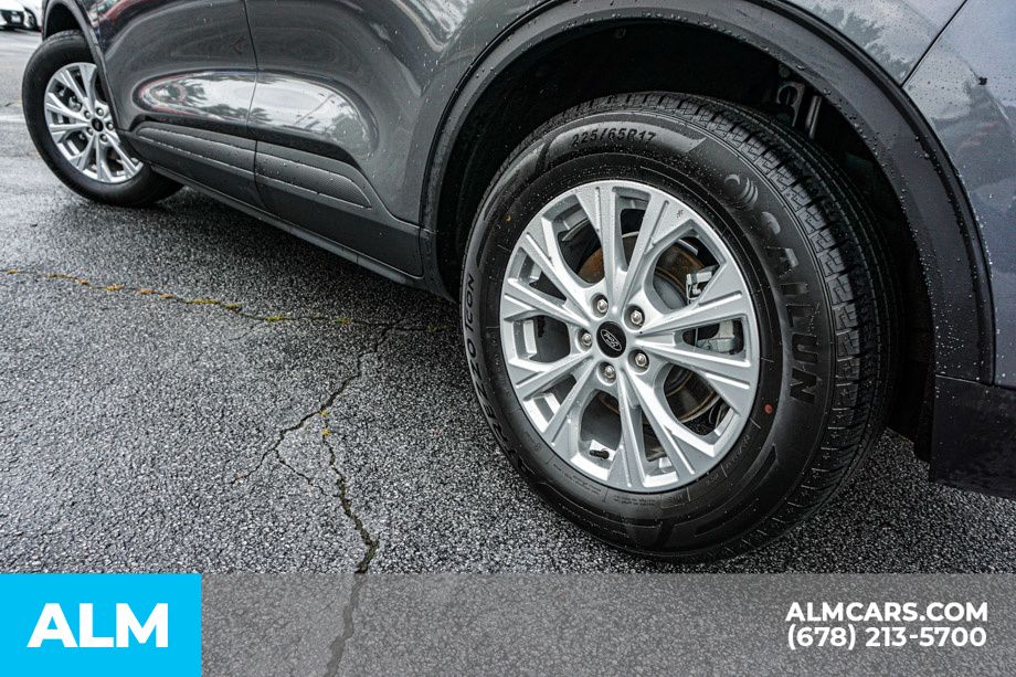 Used 2024 Gray Ford Active image 15