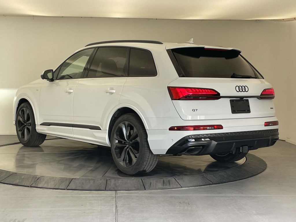2026 Audi Q7 55 Premium White at Audi Porsche Sewickley