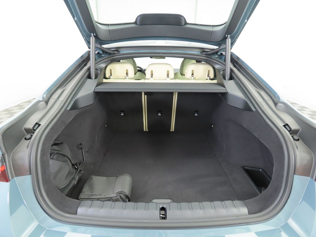 2025 BMW i4 eDrive40 29