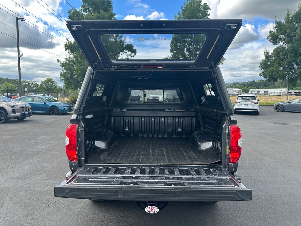 2018 Toyota Tundra SR5