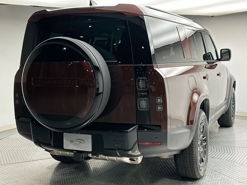 Thumbnail: 2026 Land Rover Defender - 3