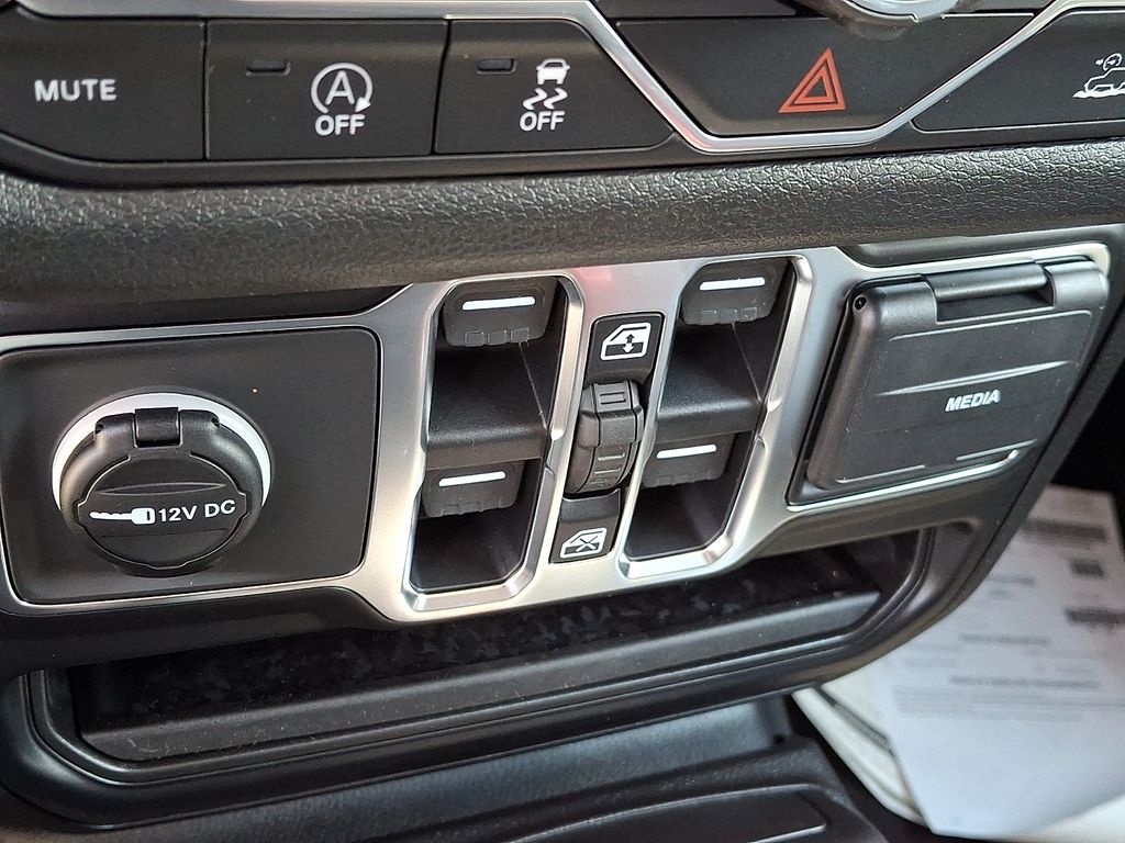 New 2026 Jeep Wrangler SUV