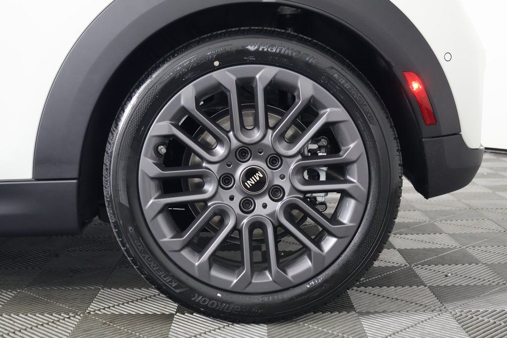 Thumbnail: 2026 MINI Cooper - 11