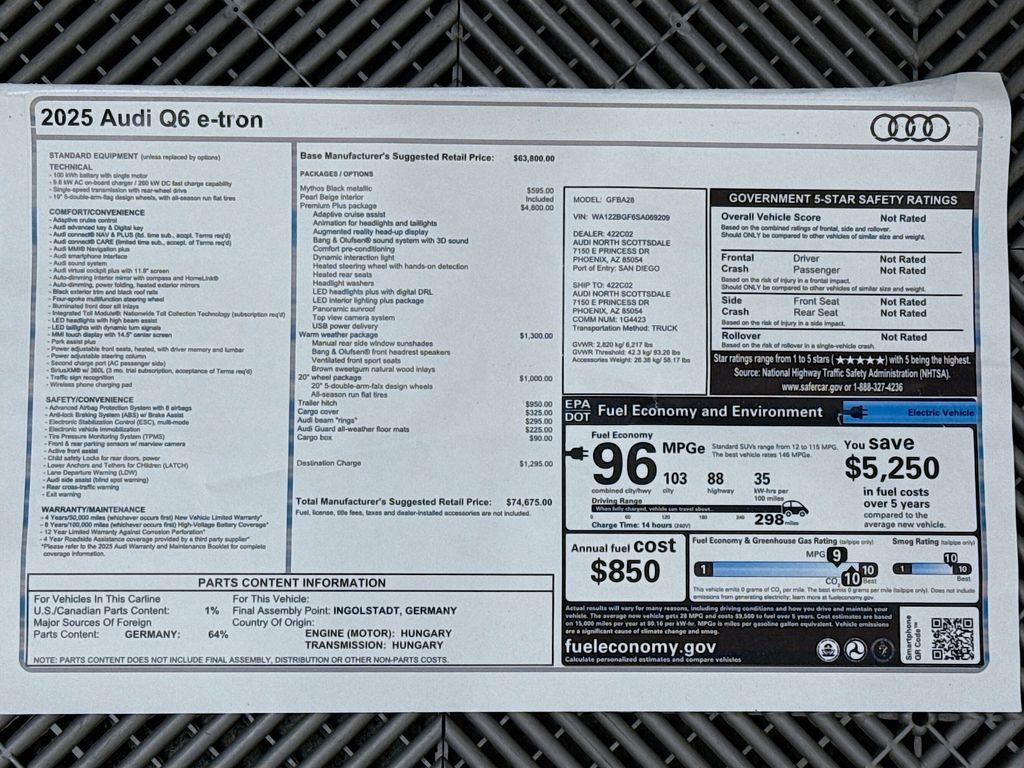 Thumbnail: 2025 Audi Q6 e-tron - 9
