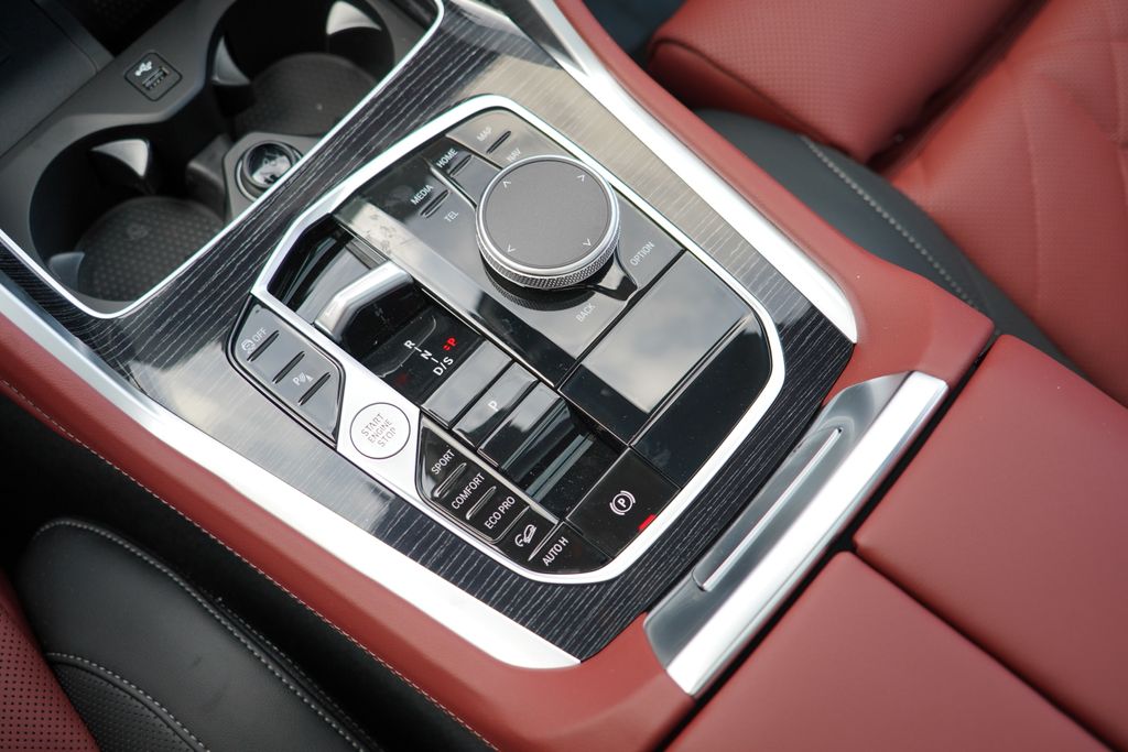 Thumbnail: 2026 BMW X6 - 17