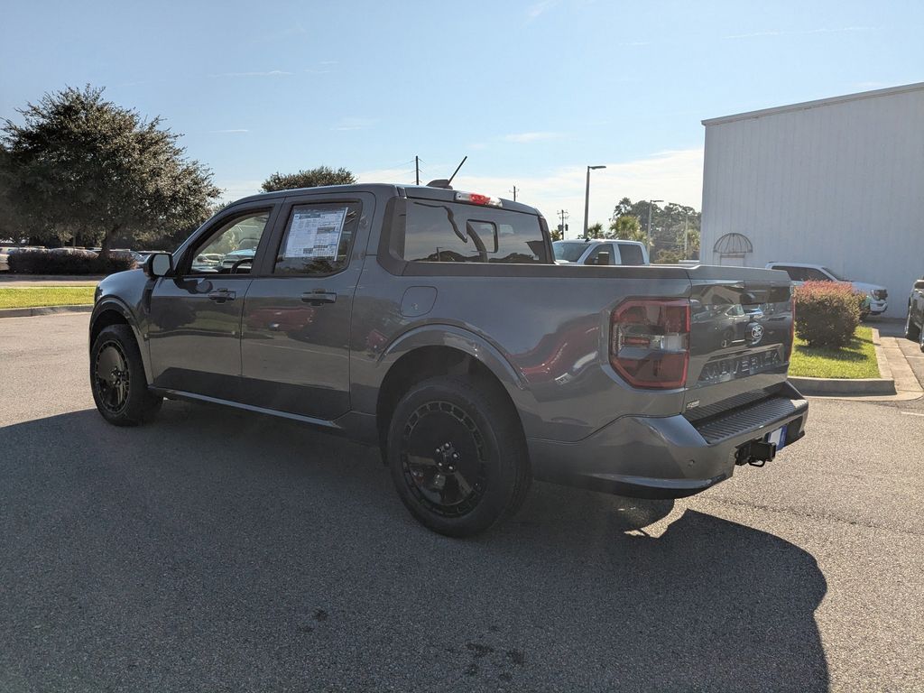 2025 Ford Maverick Lobo