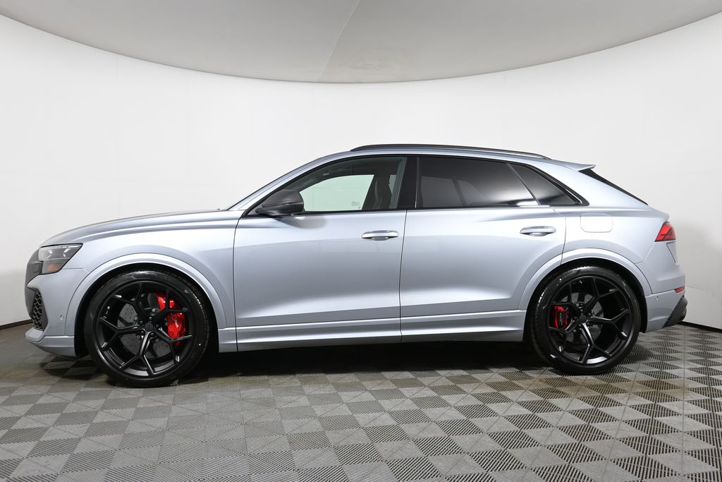 Thumbnail: 2026 Audi RS Q8 - 2