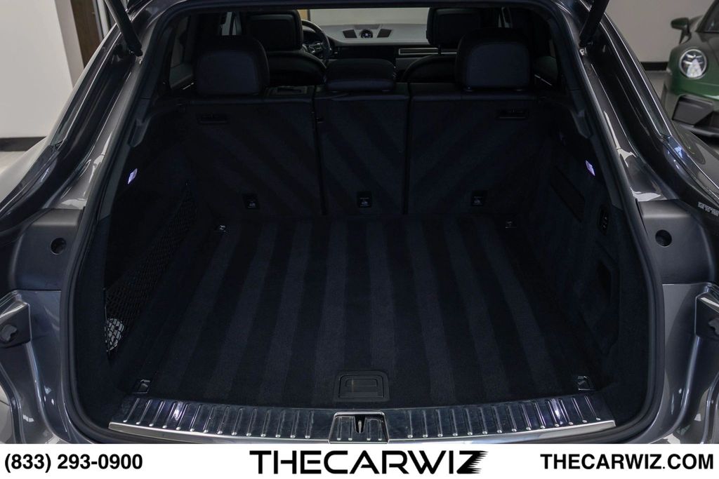 2023 Porsche Cayenne Coup Turbo - Photo 111
