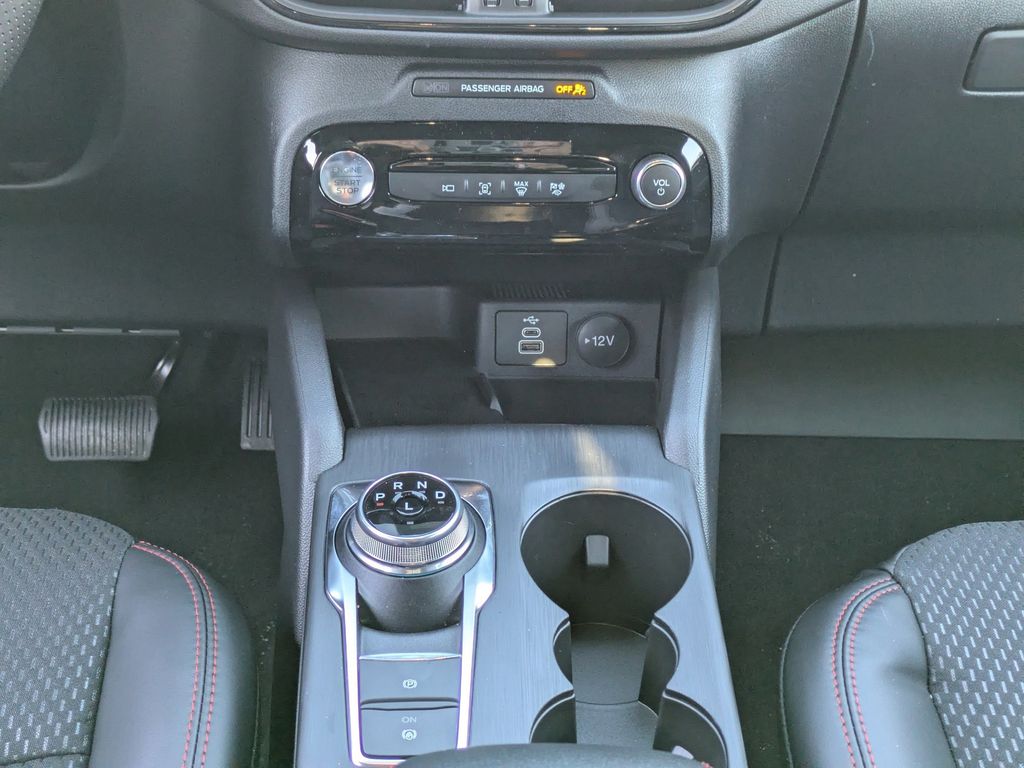 2026 Ford Escape ST-Line Select