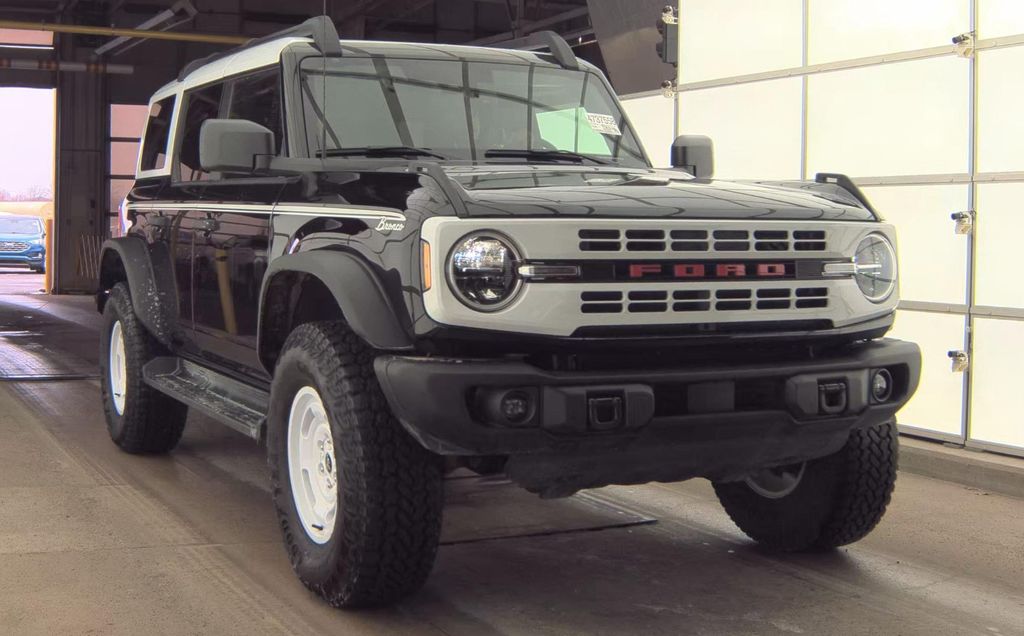 2025 Ford Bronco Heritage Edition 4-Door 4WD