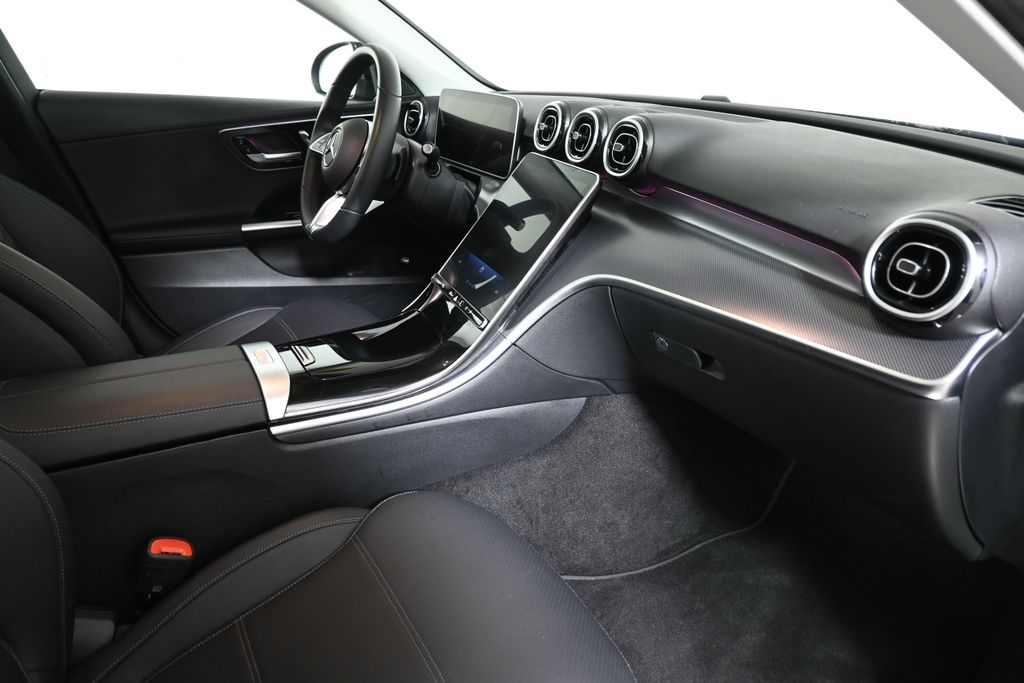 Thumbnail: 2025 Mercedes-Benz C-Class - 25