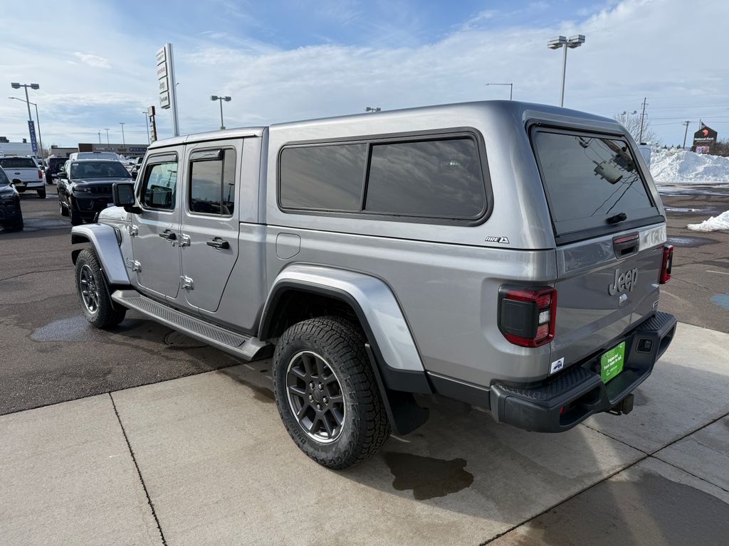 Certified Used 2020 Silver Jeep Overland image 5