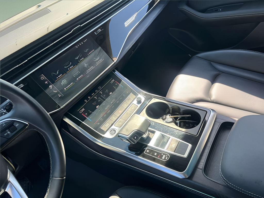 Used 2023 Audi Q8 SUV