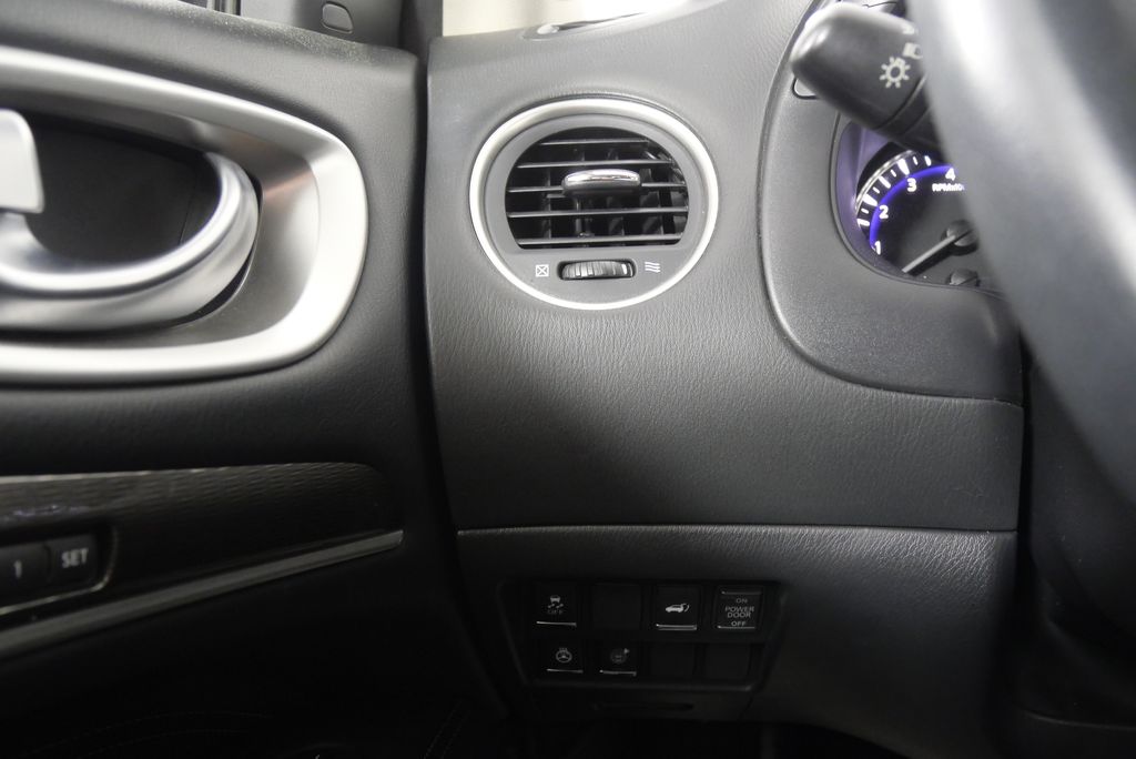 2017 INFINITI QX60 Base 19