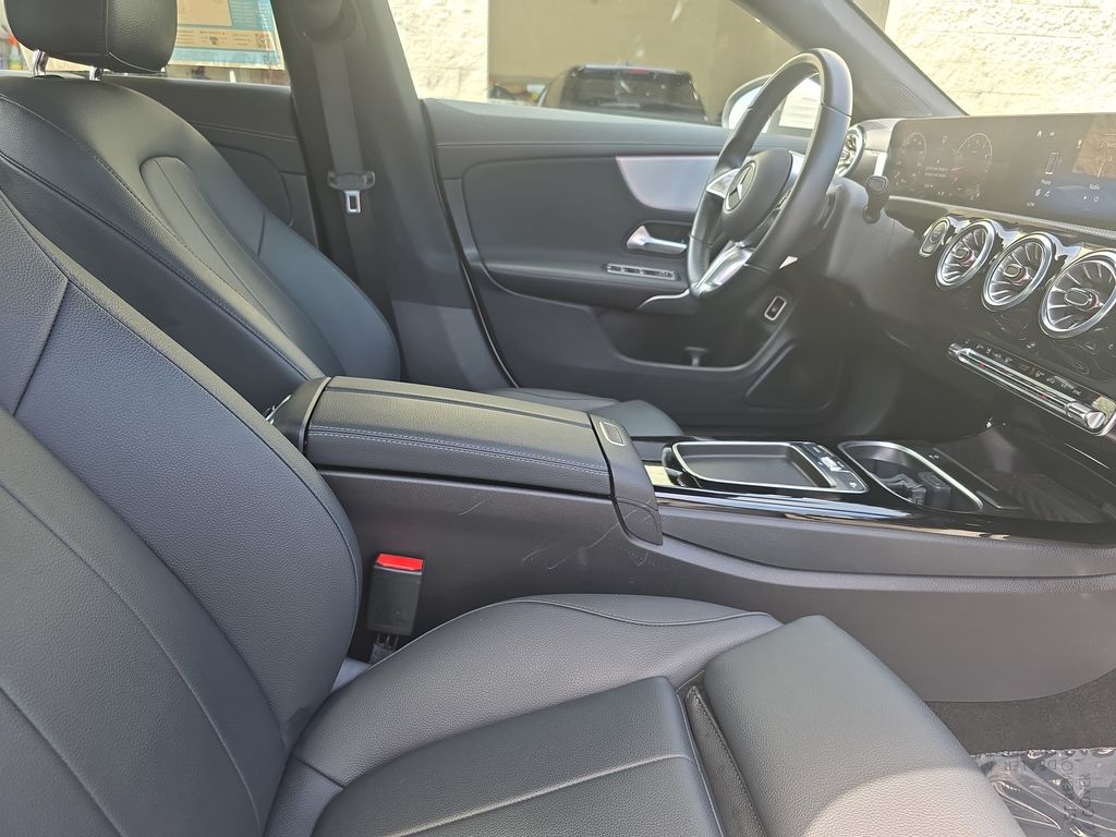 Used 2025 Mercedes-benz CLA Coupe