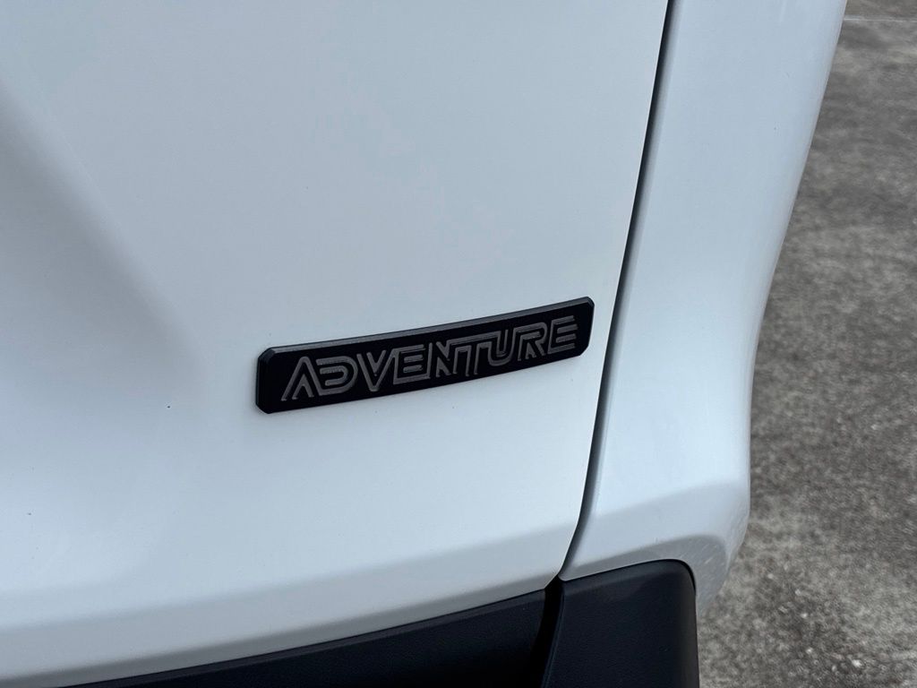 2024 Toyota RAV4 Adventure - 11