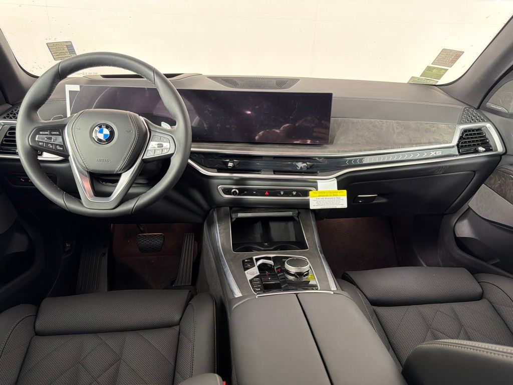 Thumbnail: 2026 BMW X5 - 14