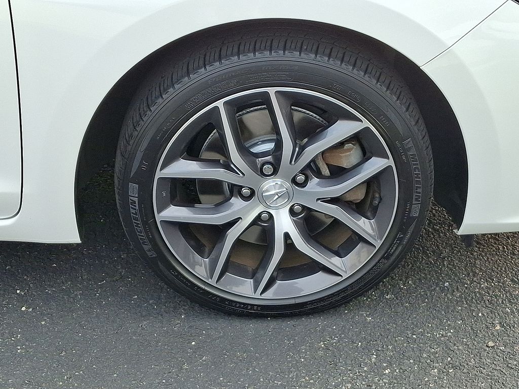 Thumbnail: 2020 Acura ILX - 8