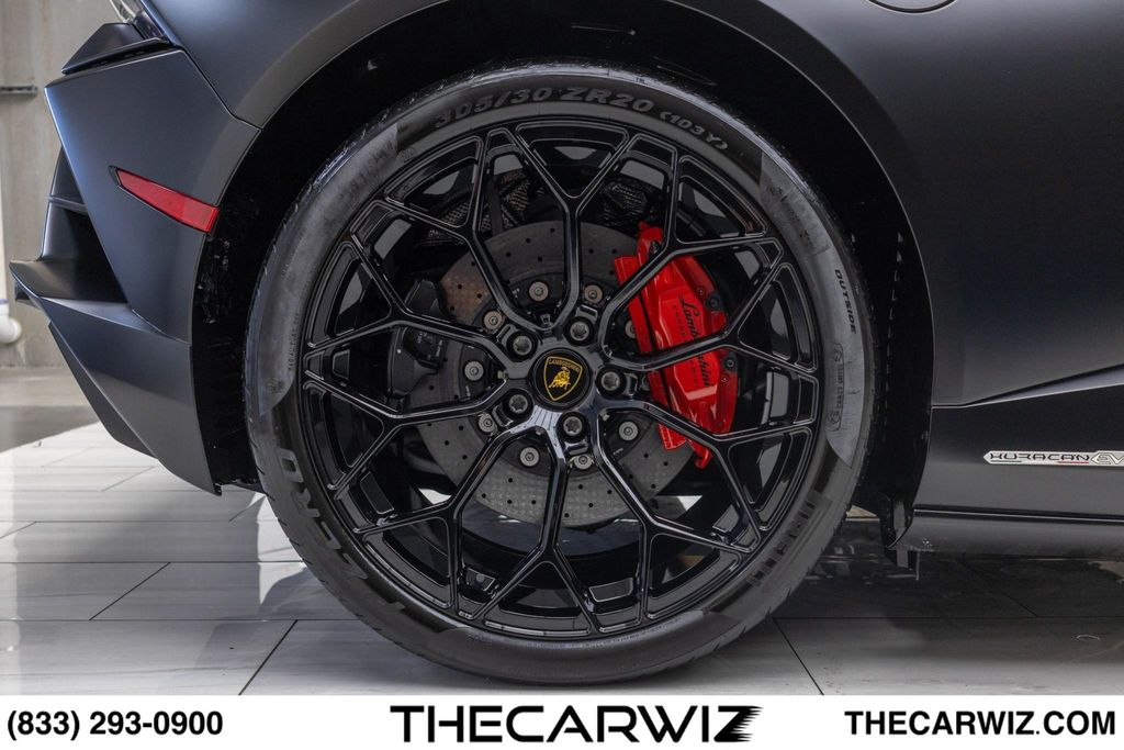 2024 Lamborghini Huracan EVO