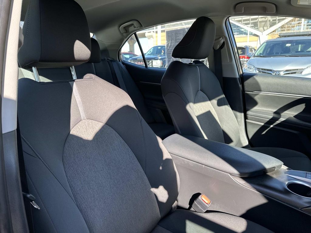 Thumbnail: 2024 Toyota Camry - 23