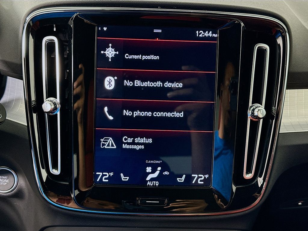 Thumbnail: 2019 Volvo XC40 - 15