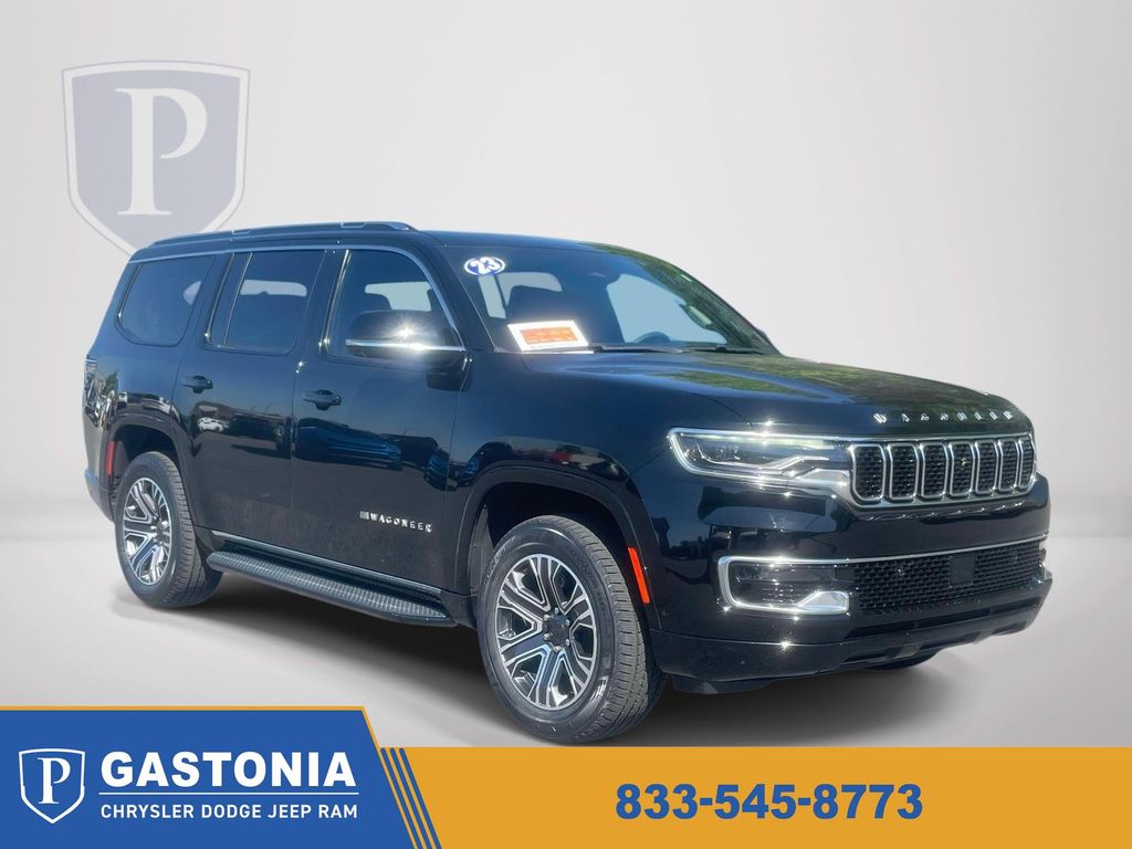2023 Jeep Wagoneer Base