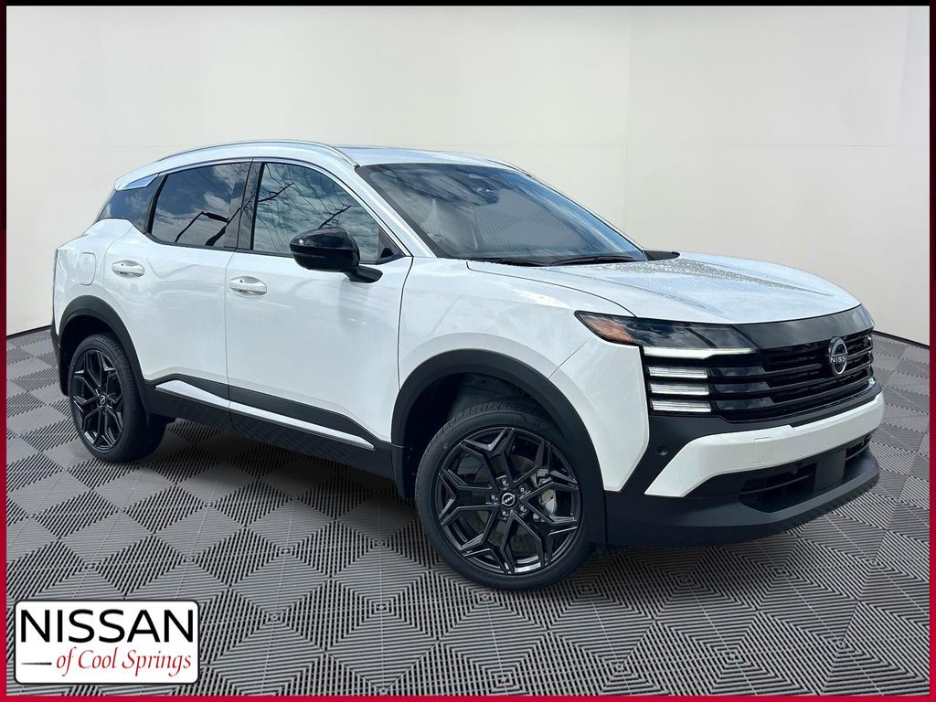 Aspen White 2026 Nissan Kicks SUV / Crossover Front-Wheel Drive Continuously Variable Transmission