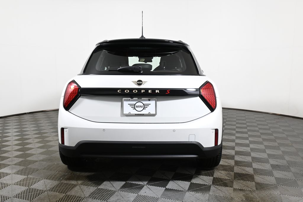 Thumbnail: 2026 MINI Cooper - 6