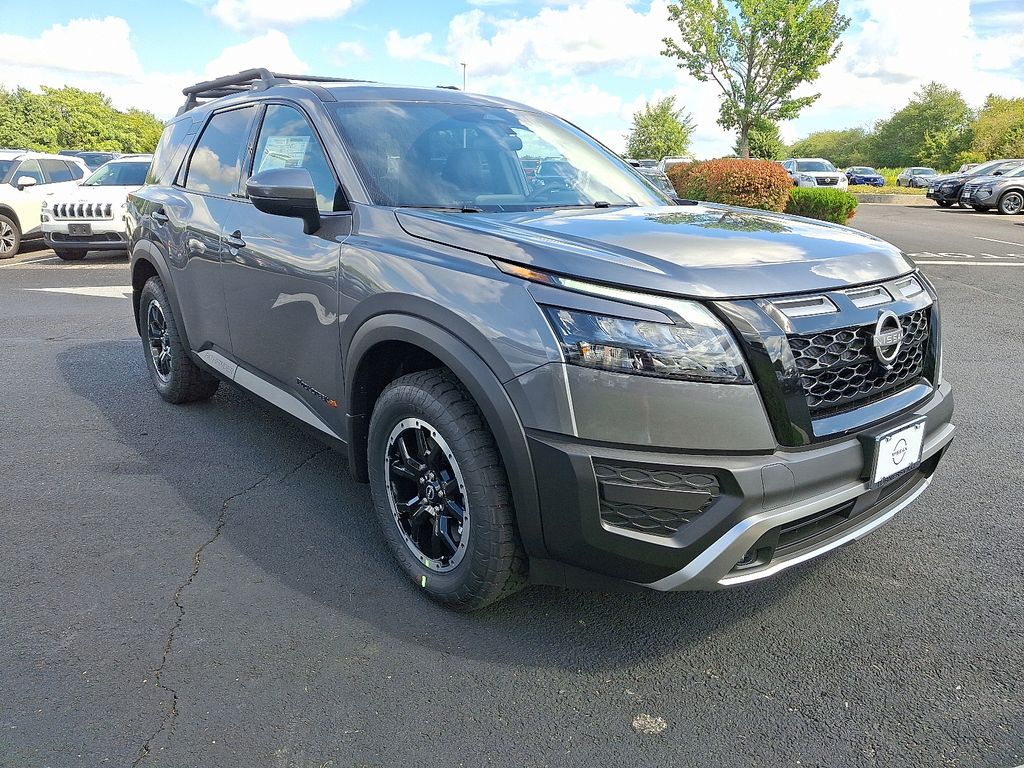 Thumbnail: 2025 Nissan Pathfinder - 3