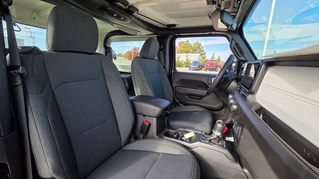 2026 Jeep Wrangler 2-Door Sport - Photo 12