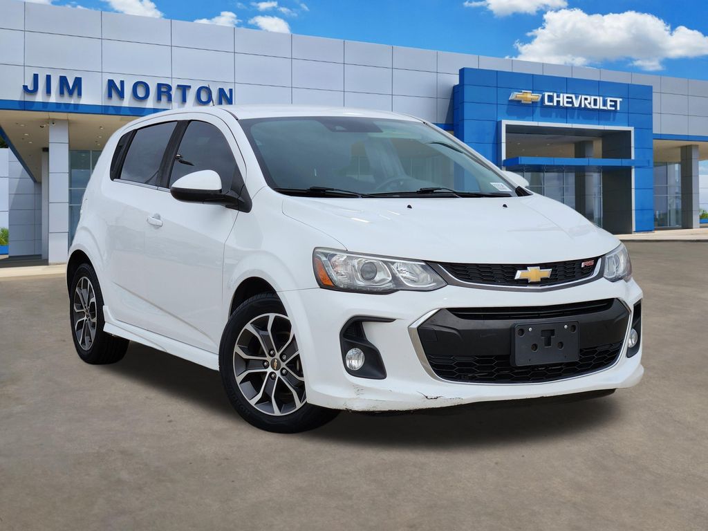 2017 Chevrolet Sonic LT Hatchback FWD
