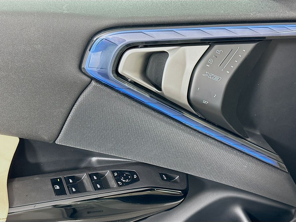 Thumbnail: 2026 BMW X3 - 20