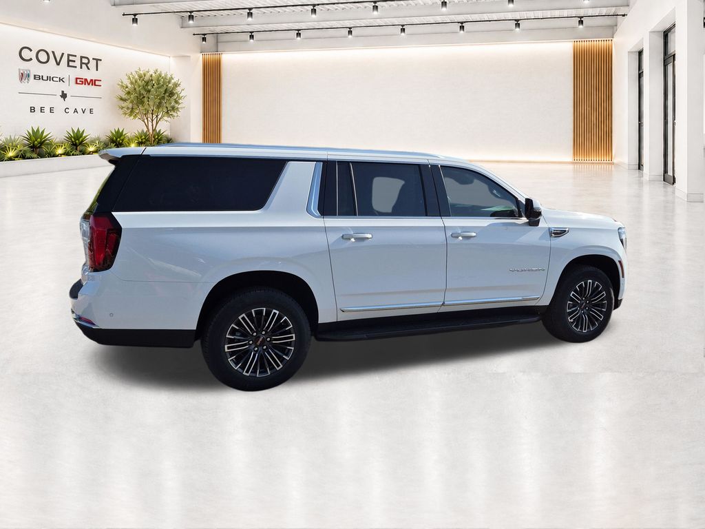 New 2026 White GMC Elevation image 12