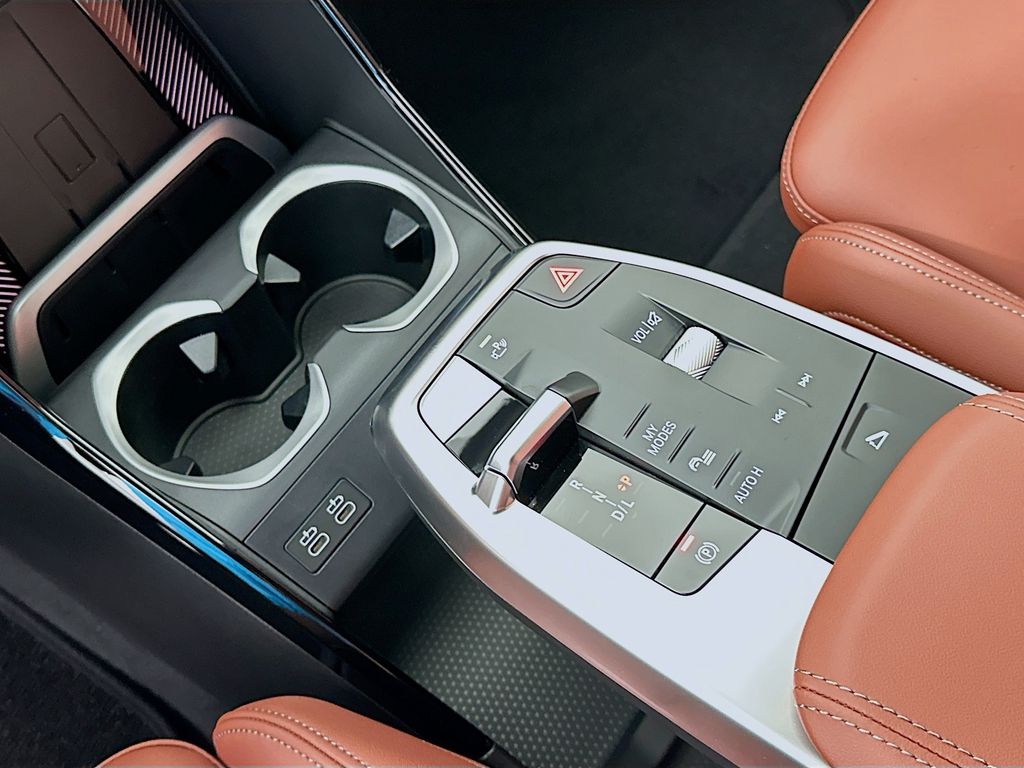 Thumbnail: 2026 BMW X1 - 15