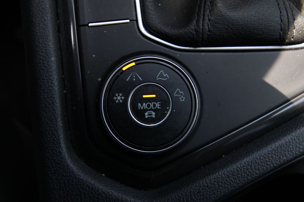 Used 2024 Volkswagen Tiguan SUV