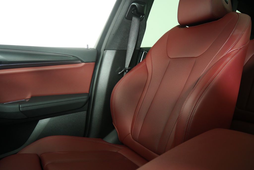 Thumbnail: 2022 BMW X3 - 28