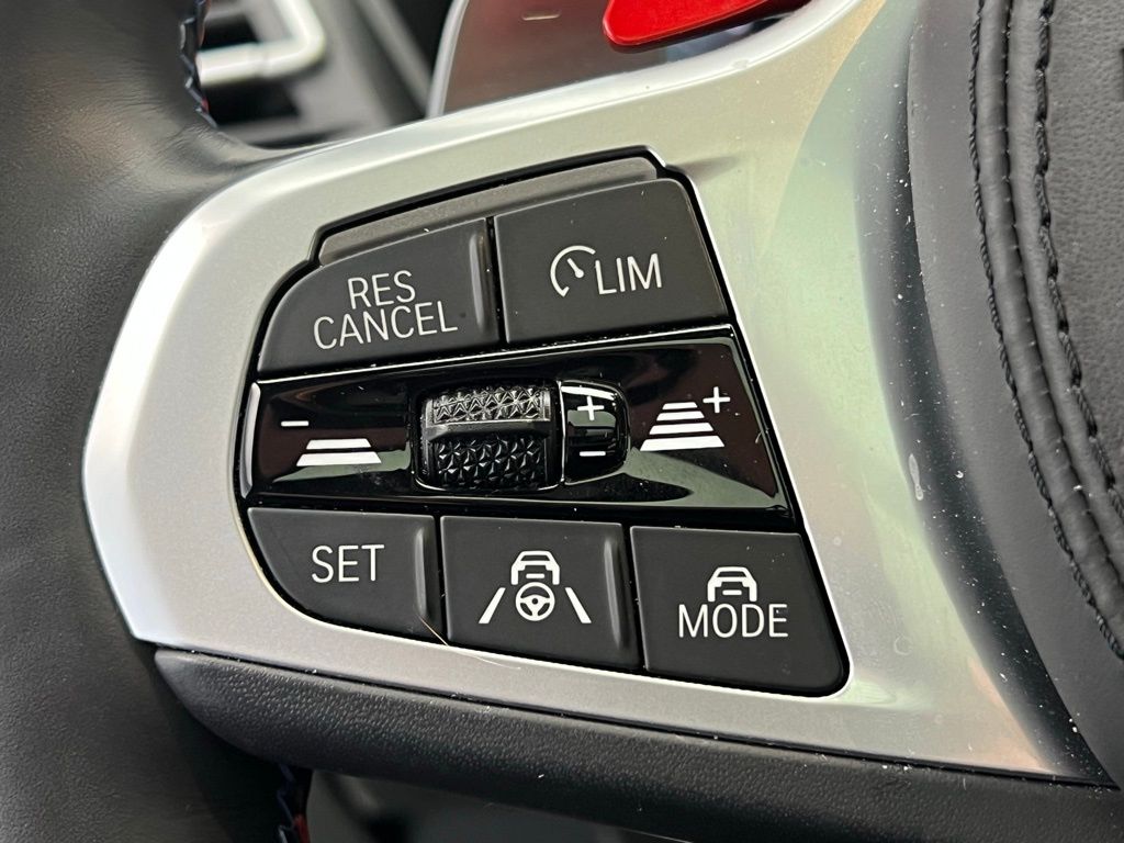 Thumbnail: 2024 BMW X4 - 20