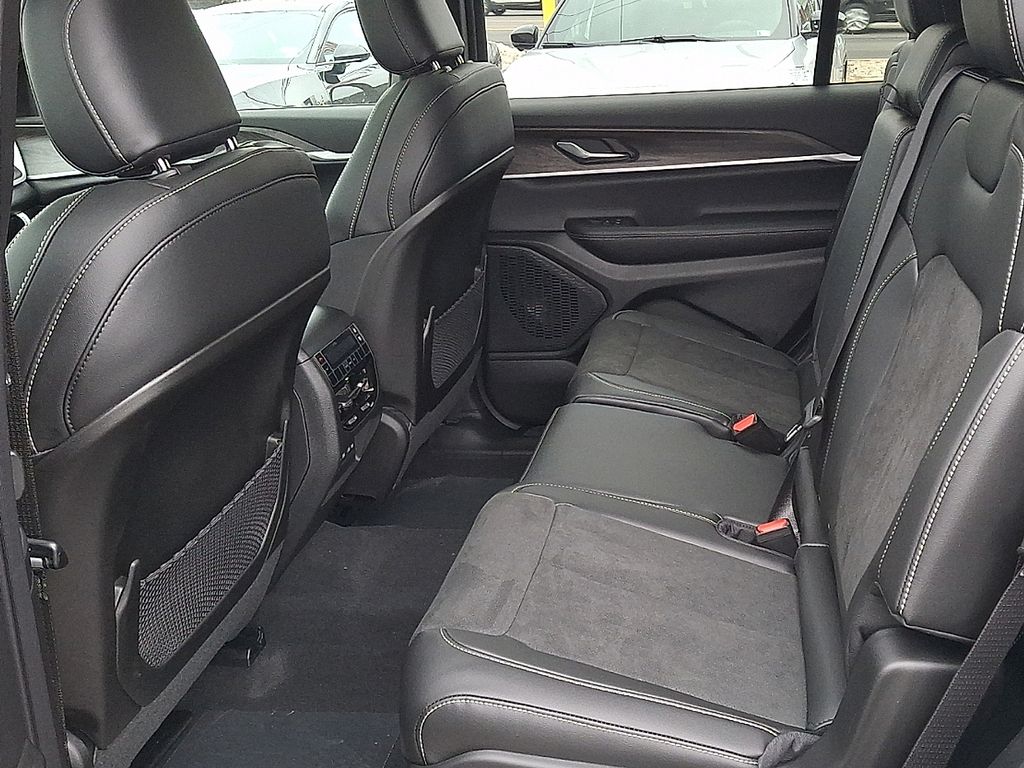 New 2026 Jeep Grand Cherokee L SUV