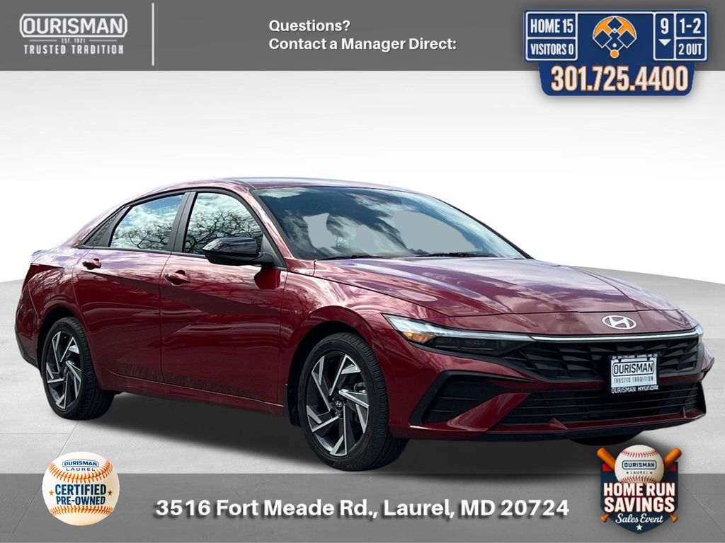 Red 2025 Hyundai Elantra SEL Sport FWD Sedan Front-Wheel Drive Continuously Variable Transmission