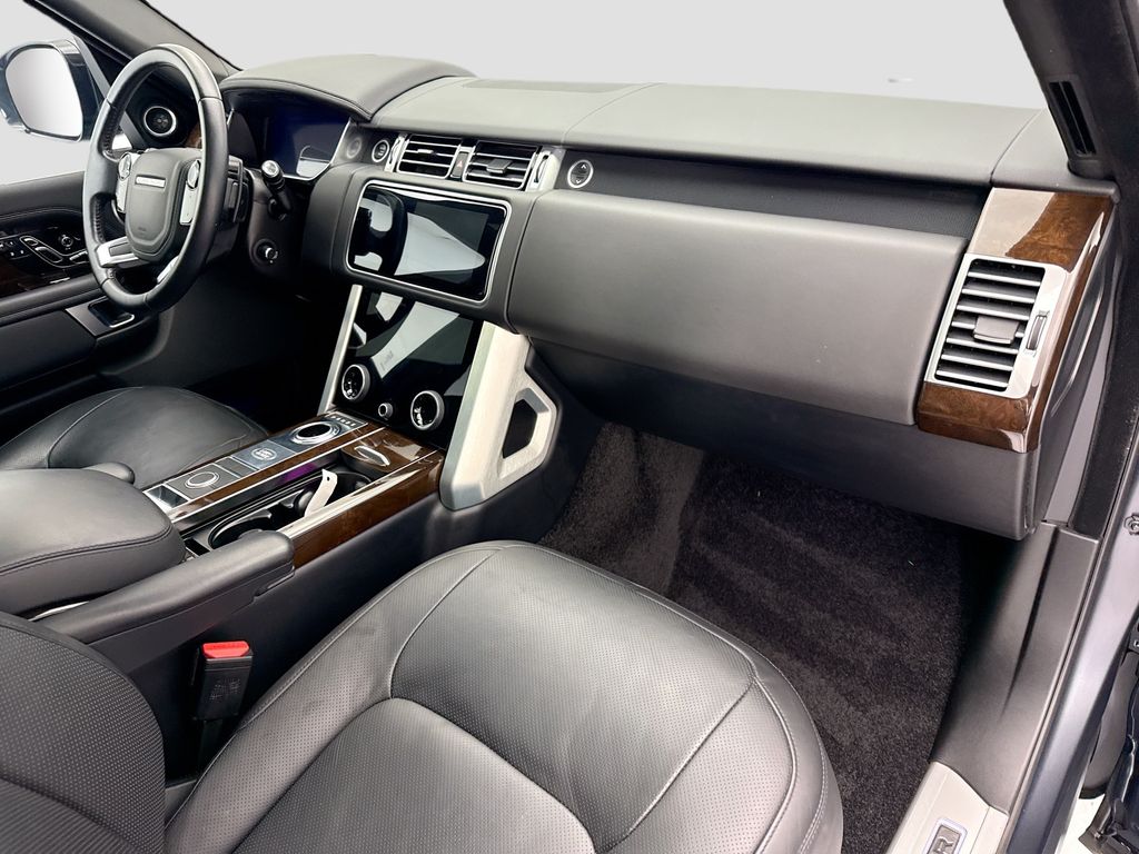 Thumbnail: 2021 Land Rover Range Rover - 15